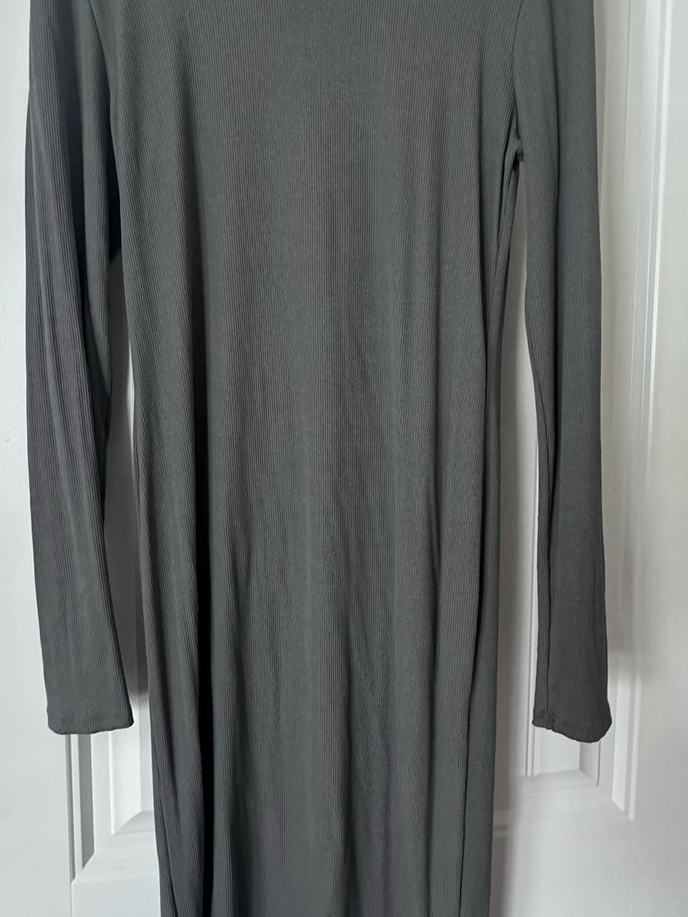 Cherish Long Sleeve Ribbed Midi Dress in bluish-Gray worn once to graduation